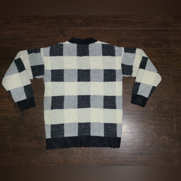 Cyrus Soft Cozy Cardigan Size Small - Picture 2 of 6